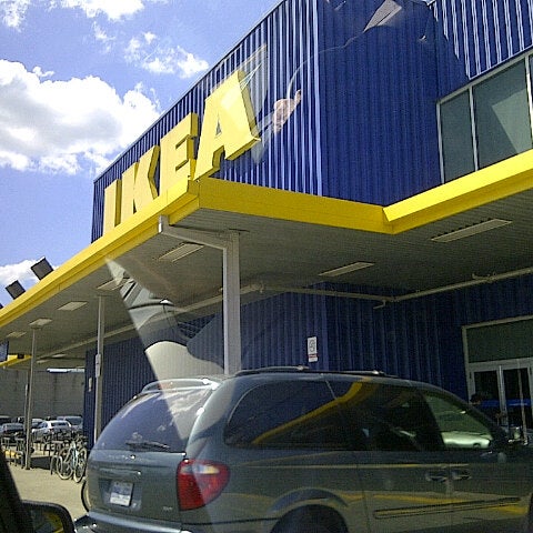 Photo prise au IKEA Burlington par KK le8/21/2012