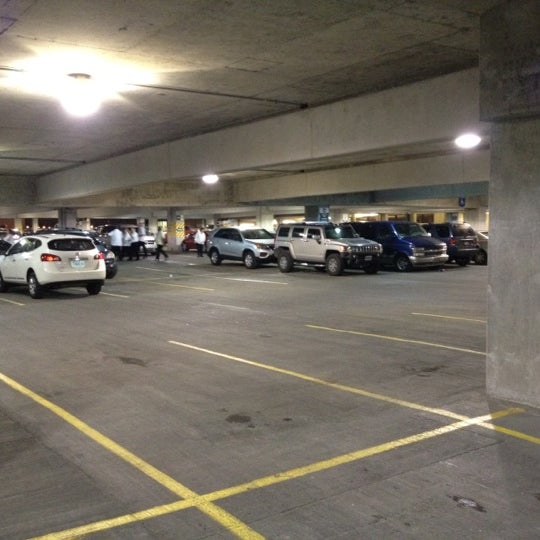 Virginia Avenue Garage Downtown Indianapolis E Maryland St S