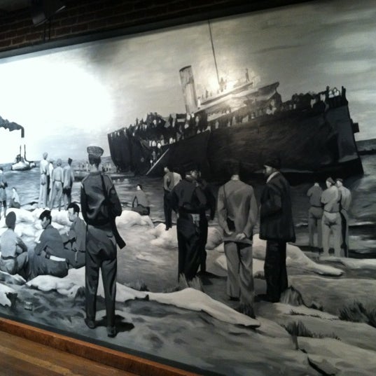 รูปภาพถ่ายที่ Virginia Holocaust Museum โดย Laura-Peter C. เมื่อ 8/25/2012