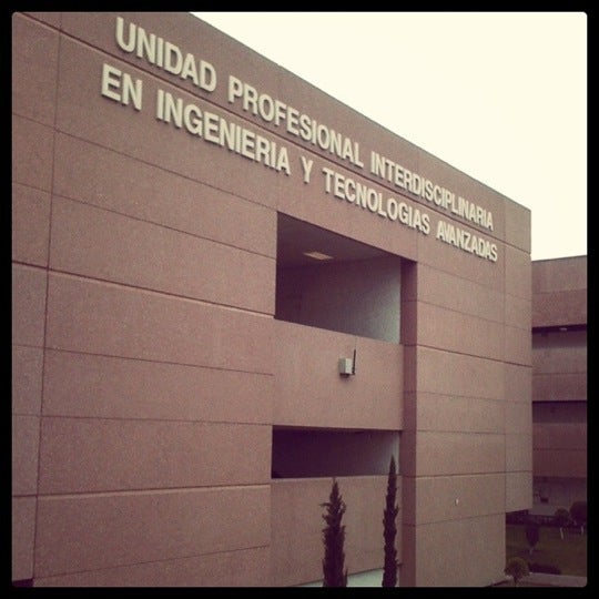 Das Foto wurde bei UPIITA - IPN von Edmundo G. am 6/8/2012 aufgenommen