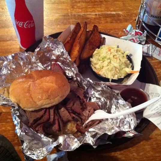 3/24/2012にAlessandroがAndy Nelson&#39;s Barbecue Restaurant &amp; Cateringで撮った写真