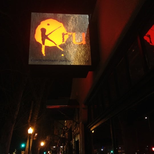 Photo taken at Kru by Krys Rocks Y. on 2/25/2012
