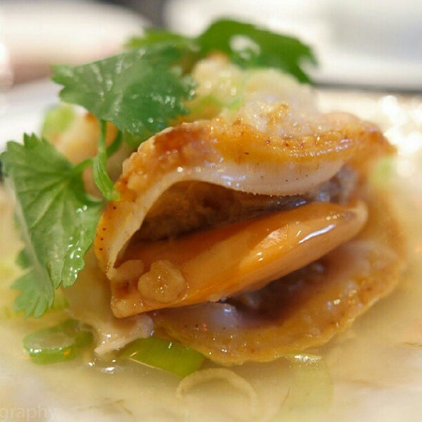 Foto tomada en Fatty Cow Seafood Hot Pot 小肥牛火鍋專門店  por Kevin W. el 7/20/2012