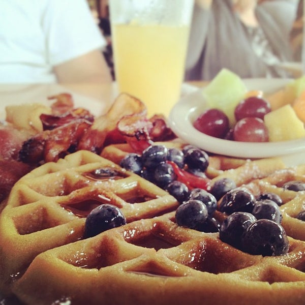 Kitchen кафе марфино. Китчен 64 калуга. Салат с бараньей печенью. Китчен 64 калуга. Китчен 64 калуга.