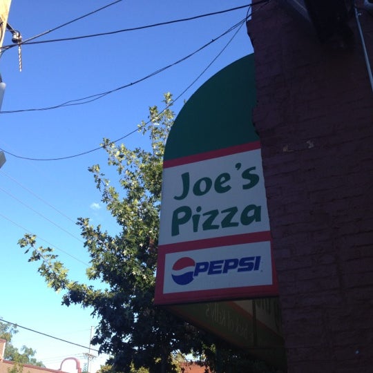 Photo taken at Joe&#39;s Pizza Buy the Slice by Michael S. on 8/19/2012
