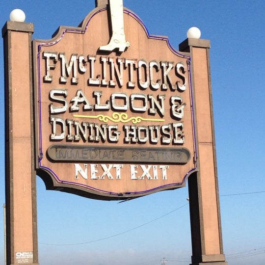 6/13/2012 tarihinde Jeffy G.ziyaretçi tarafından F. McLintocks Saloons and Dining House'de çekilen fotoğraf