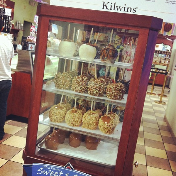 8/26/2012にMichele B.がKilwins Chocolates and Ice Creamで撮った写真