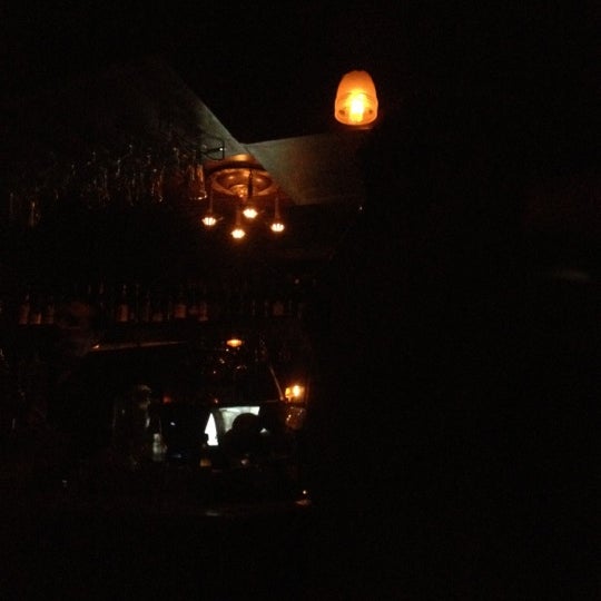 Das Foto wurde bei The Thirsty Crow von Brando am 6/30/2012 aufgenommen