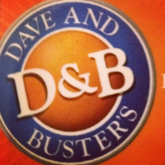 Foto tirada no(a) Dave &amp; Buster&#39;s por Juli W. em 4/24/2012