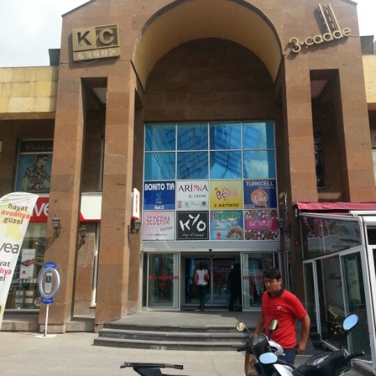 kc f carsisi shopping mall in istanbul