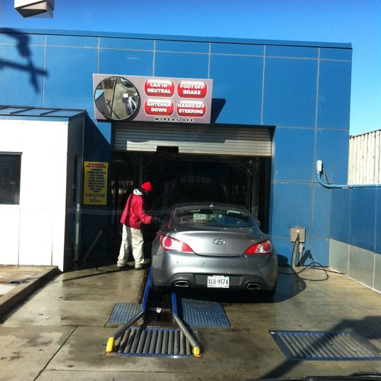 Soap & Suds Carwash Automotive Repair Shop in Annandale
