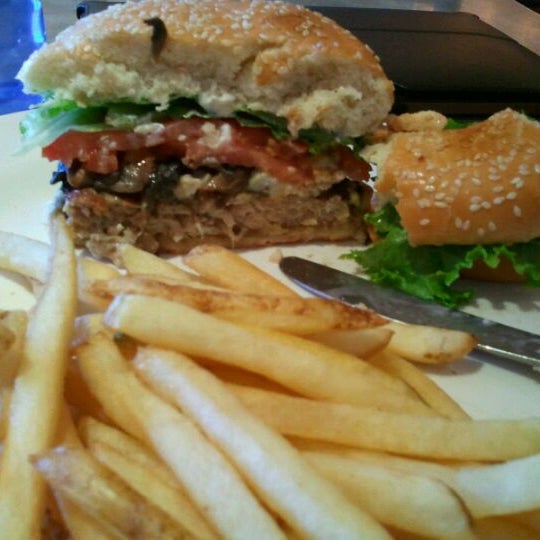 Photo taken at Tower Burger by Kevin W. on 6/3/2012
