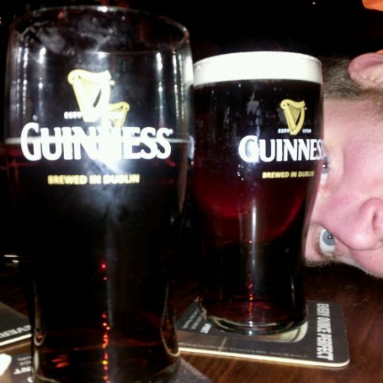 Foto tirada no(a) Keegan&#39;s Irish Pub por Stacey B. em 3/28/2012