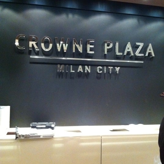 Foto tomada en Crowne Plaza Milan City  por Taemin H. el 2/22/2012
