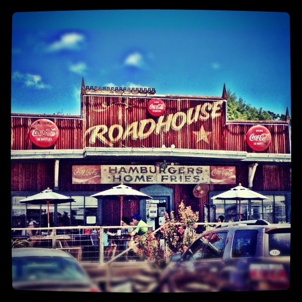 Photo taken at Roadhouse Bastrop by Robin D. on 8/4/2012