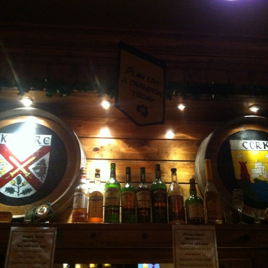 Photo taken at Molloy&#39;s Irish Pub by Alex R. on 5/30/2012