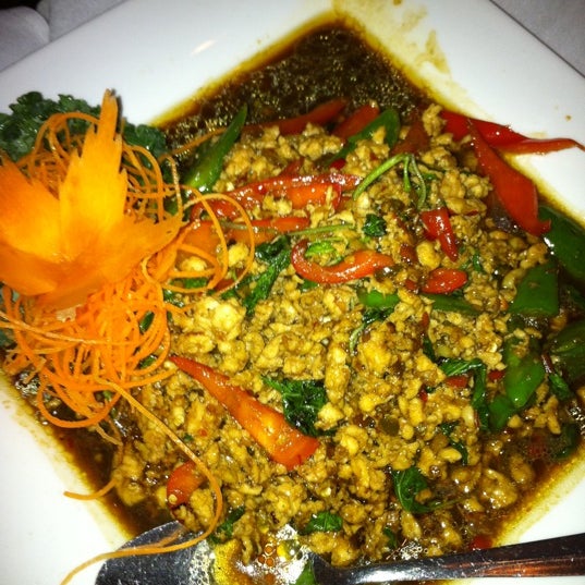 รูปภาพถ่ายที่ Montien Boston - Thai Restaurant โดย Moo N. เมื่อ 2/12/2012
