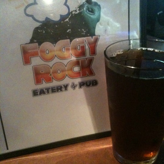 Photo taken at Foggy Rock Eatery &amp; Pub by Brian E. on 6/15/2012