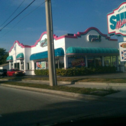 miami subs open near me