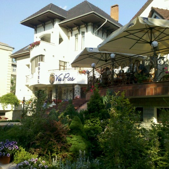 Foto tirada no(a) VisPas Hotel por Unzip Z. em 6/9/2012