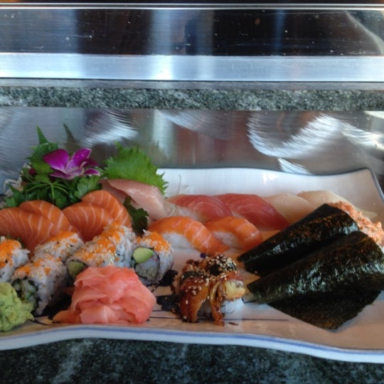3/20/2012에 gannon k.님이 Kassai Sushi에서 찍은 사진