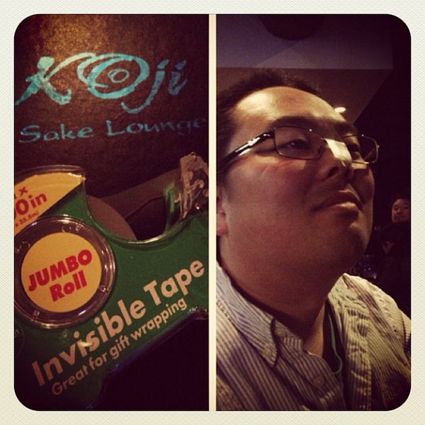 Foto diambil di Koji Sake Lounge oleh aja h. pada 3/18/2012