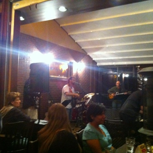 4/8/2012にKirsten W.がThe Tavern @ St. Michael&#39;s Squareで撮った写真