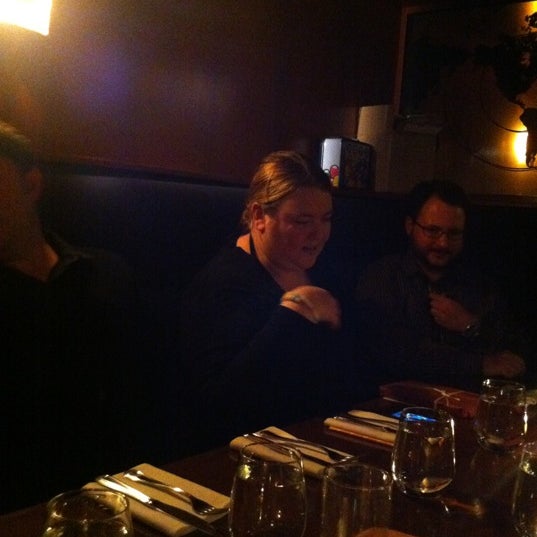 4/27/2012 tarihinde Jason L.ziyaretçi tarafından COLORS Restaurant'de çekilen fotoğraf