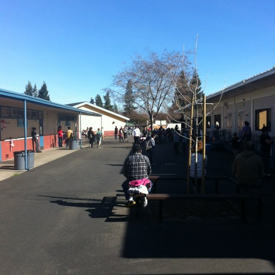 Booksin Elementary School San Jose'de İlkokul