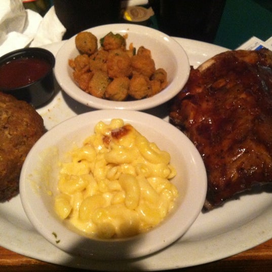 Roasters Downtown Sandy Springs 6225 Roswell Rd