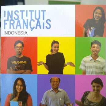รูปภาพถ่ายที่ Institut Français d&#39;Indonésie (IFI) โดย Ester R. เมื่อ 7/20/2012