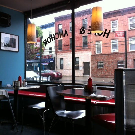 Photo prise au Hope &amp; Anchor Diner par Anita W. le4/22/2012