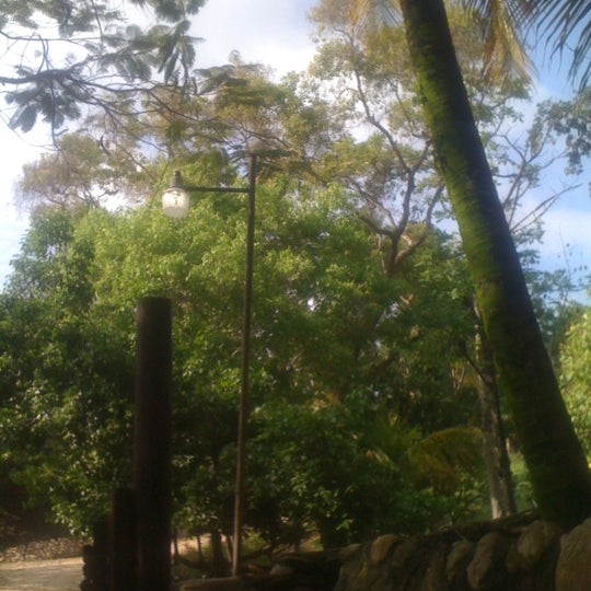 Photo taken at Casa Bonita Tropical Lodge by Sidoanna D. on 4/26/2012