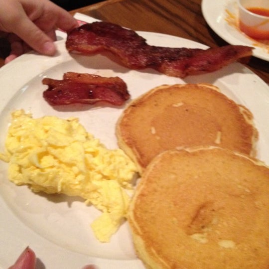 Photos at Heidi's Restaurant And Bakery Downtown Gresham 12 tips