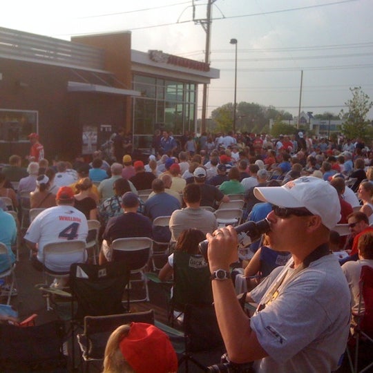Photo taken at 96th Street Steakburgers by Indy Concierge on 5/25/2012