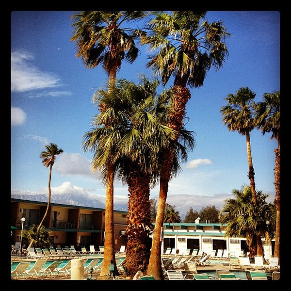 Photo taken at Desert Hot Springs Spa Hotel by iPhone J. on 4/13/2012