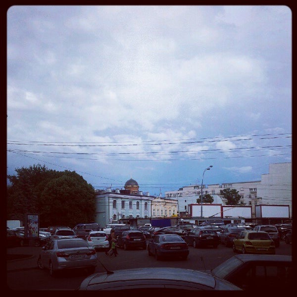 6/29/2012 tarihinde Darth V.ziyaretçi tarafından ТЦ «Гименей»'de çekilen fotoğraf