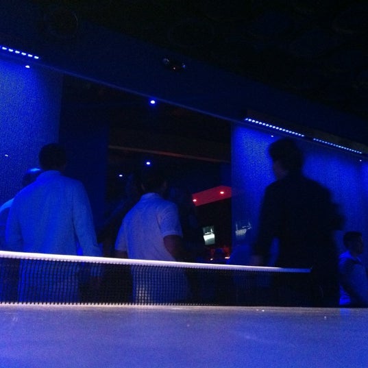Foto tirada no(a) Chalk Ping Pong &amp; Billiards Lounge por Jonathan B. em 3/10/2012