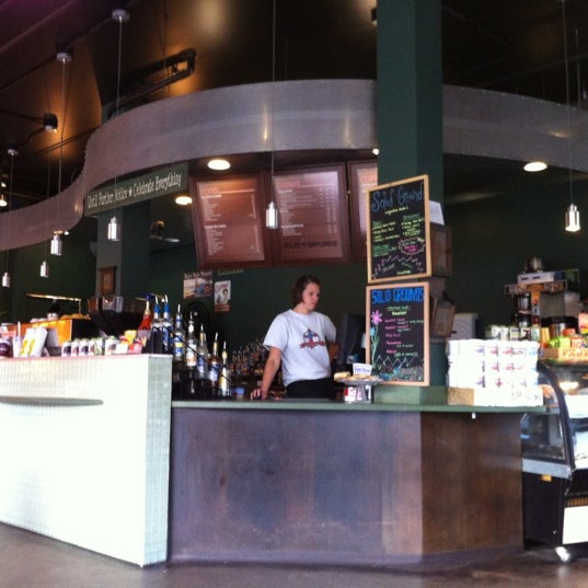 8/31/2012 tarihinde Bob M.ziyaretçi tarafından Nixon&#39;s Coffee House'de çekilen fotoğraf