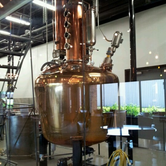 Das Foto wurde bei Union Horse Distilling Co. von Van Z. am 6/11/2012 aufgenommen