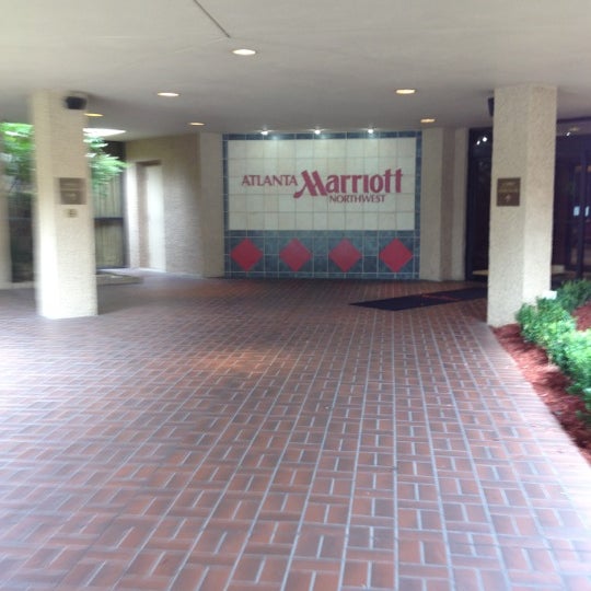 Foto tirada no(a) Atlanta Marriott Northwest por Miss Nellom em 9/3/2012