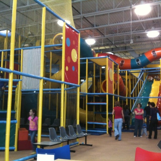 Tubes Et Jujubes - District Saint-Raymond-Vanier - Gatineau, Qc