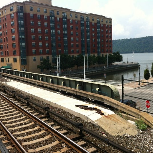 Photos at Yonkers Train Station Metro North & Amtrak Downtown