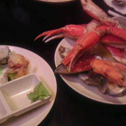 Photo taken at Lobster House Sushi &amp; Hibachi Grill by Flori W. on 6/12/2012