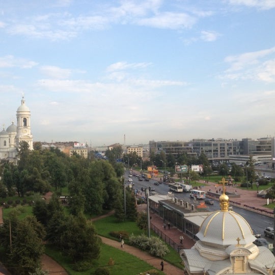 Церковь напротив луча Воронеж