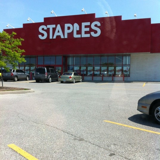 Staples Windsor Windsor, ON