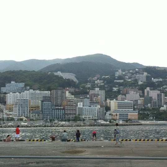 Photos At 熱海港海釣り施設 和田浜南町1694 32