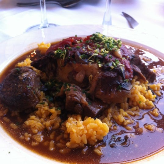 Photo taken at Fandango Restaurant by Felipe S. on 5/29/2012