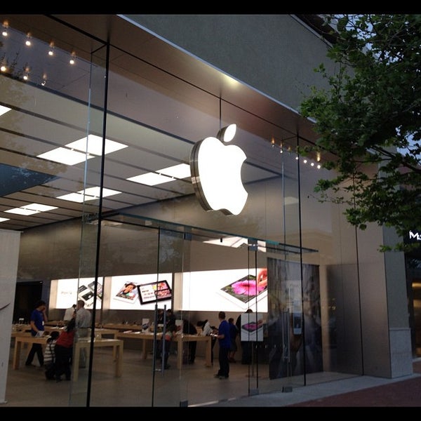 Photos at Apple Victoria Gardens Victoria Rancho Cucamonga, CA