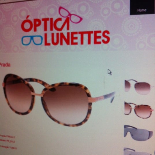 Photo taken at Óptica Lunettes by Luduarty - O. on 3/3/2012